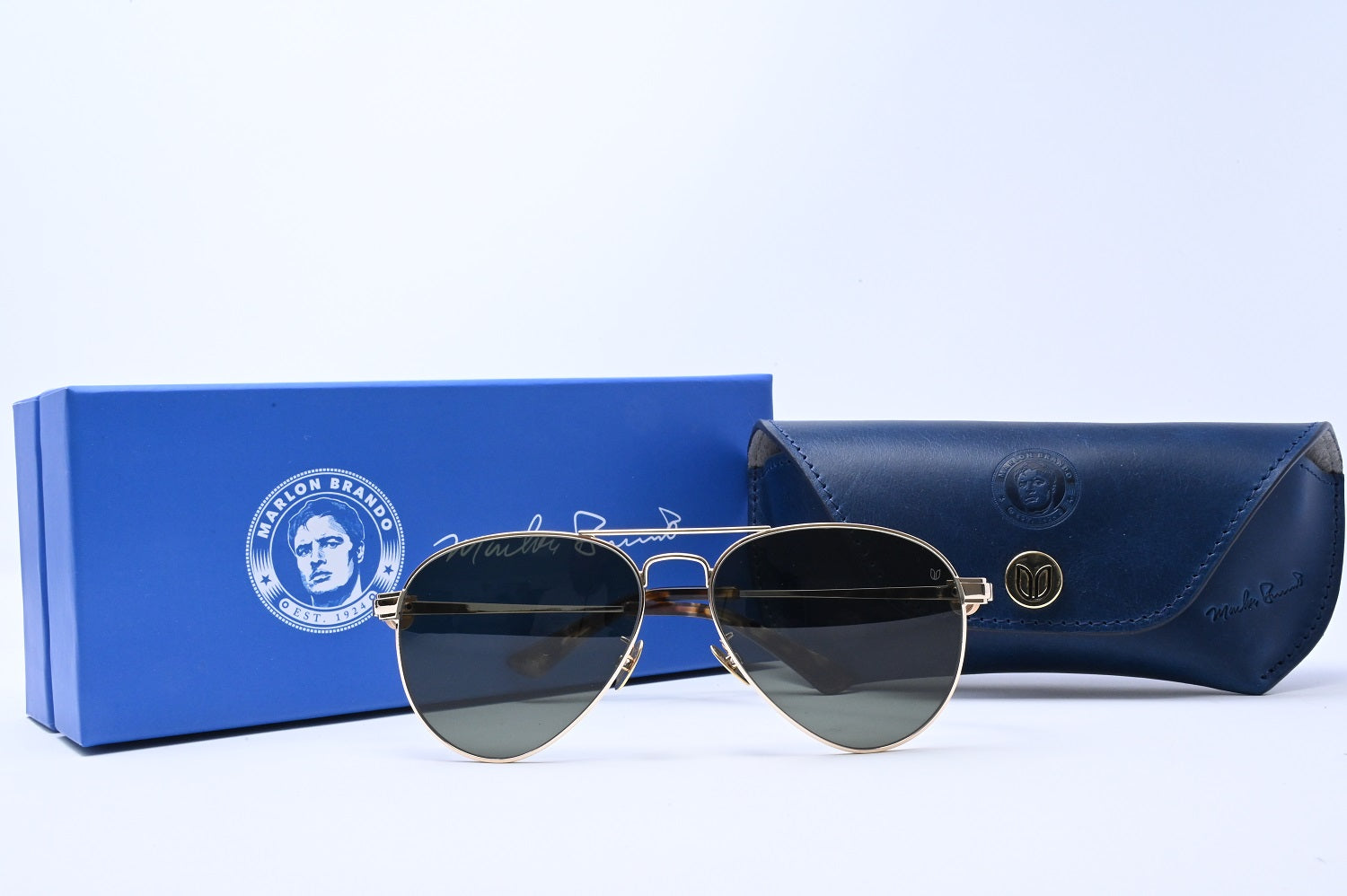 THE BRANDO EDITION - GOLD FRAMES