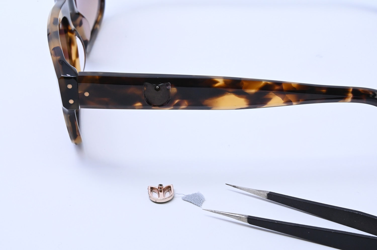 THE MICHAEL CAINE ORIGIN - KEEPSAKE - TORTOISESHELL